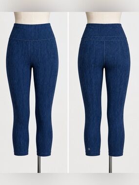 GAP Blue Textured High-Waist 3/4 Length Leggings